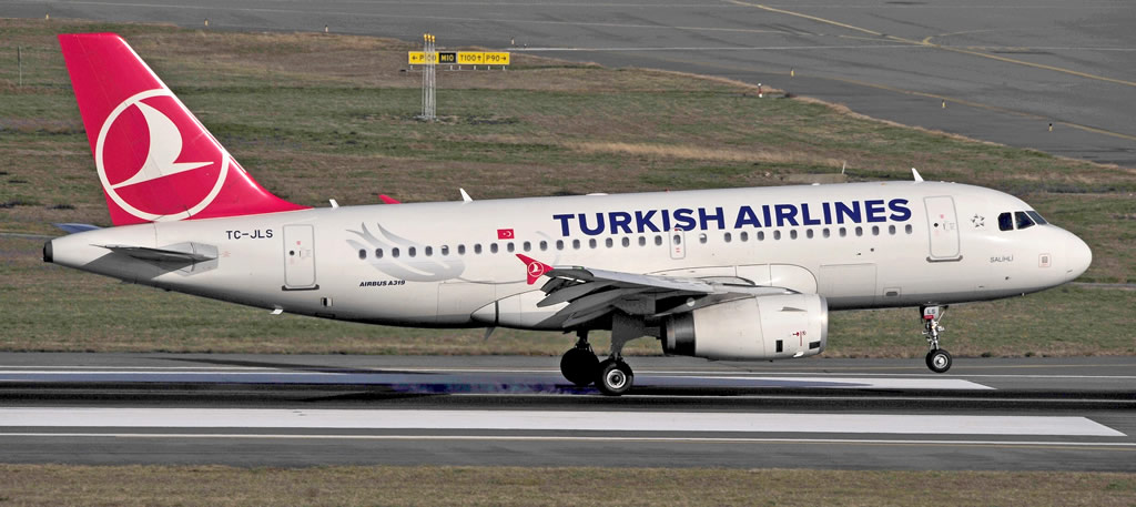 Turkish Airlines Airbus A319, Registration TC-JLS